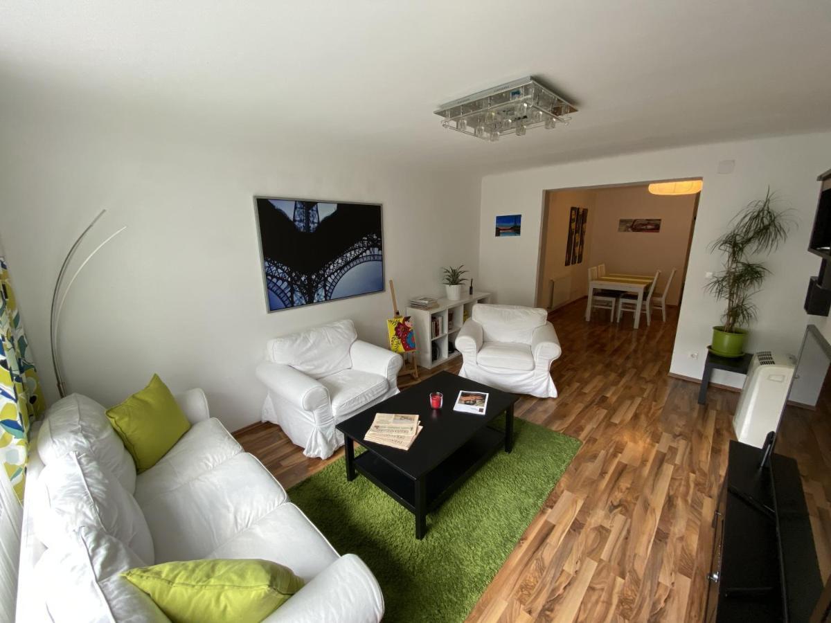 Belvedere Cosy Suite Vienna Luaran gambar